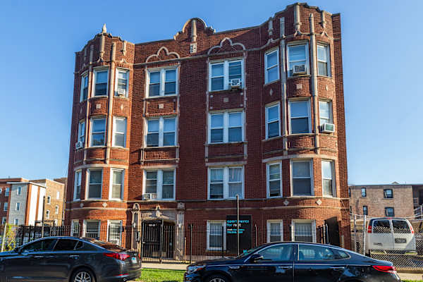925 East 46th Street property
